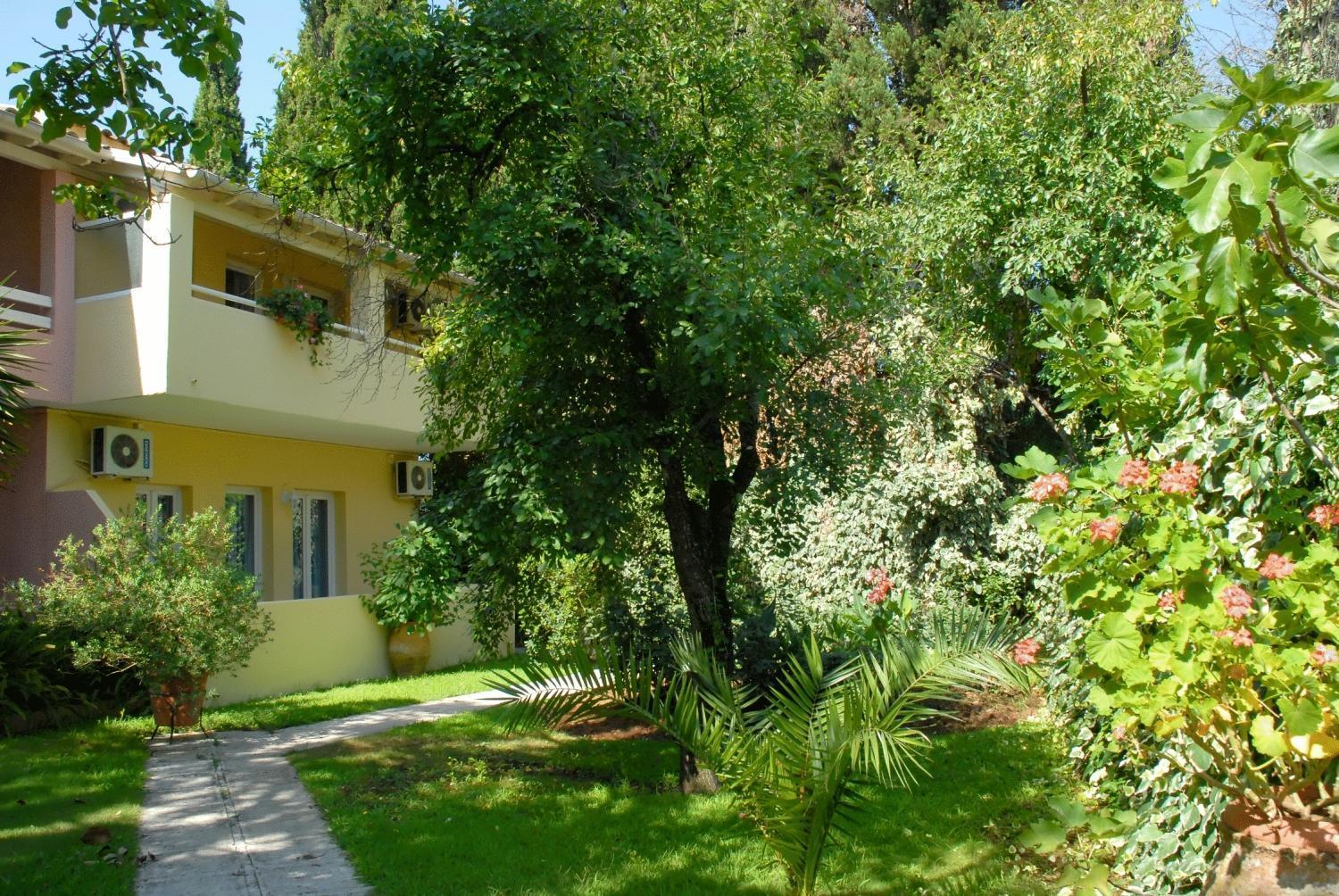 Spiti Prifti Apartments Gouvia Exterior foto